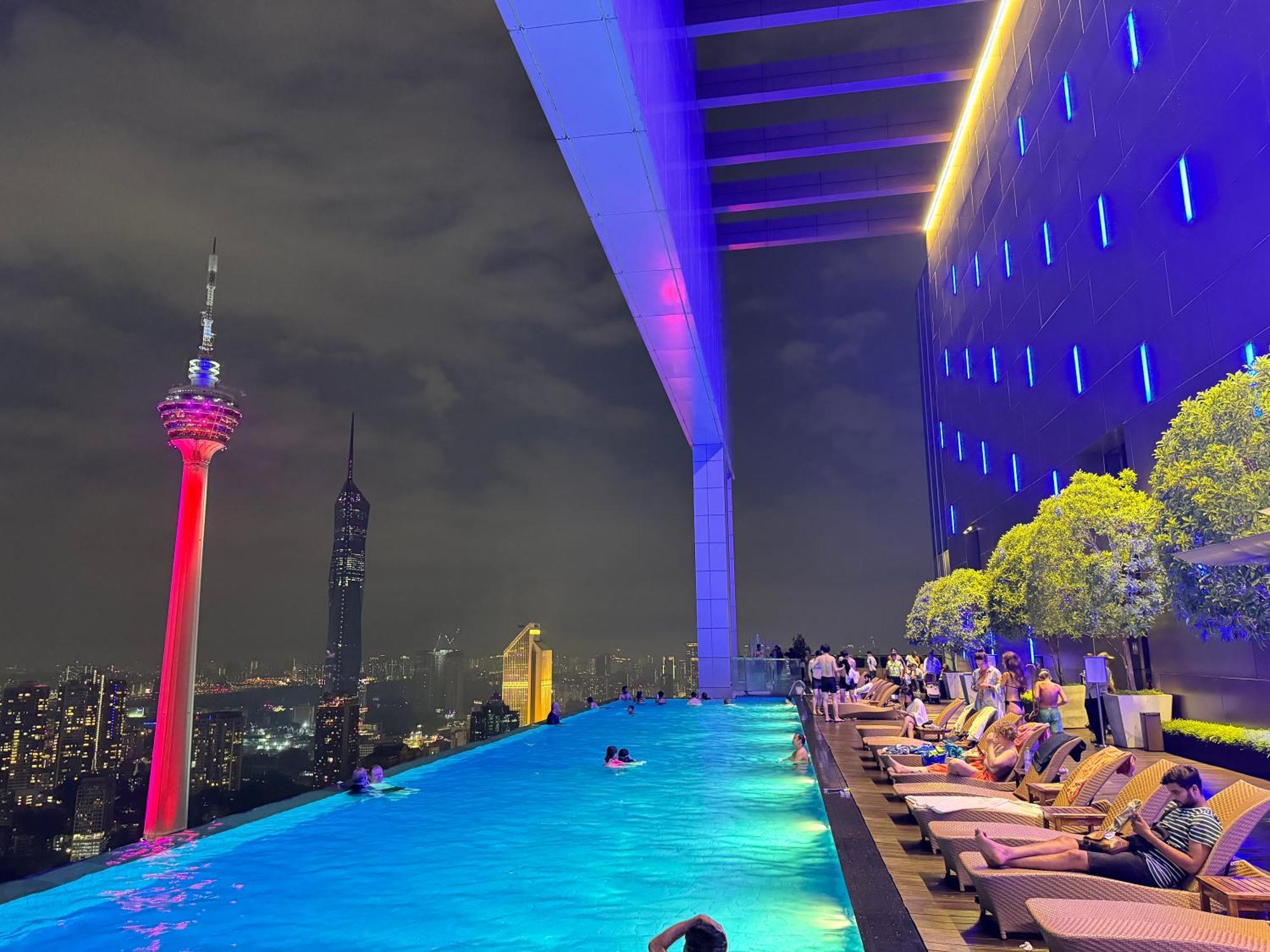Pangsapuri The Platinum Klcc By Infinity Pool